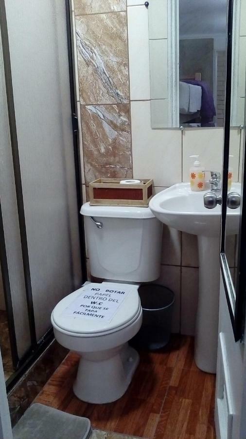 Hostal Las Condes Familiar Сантьяго Екстер'єр фото