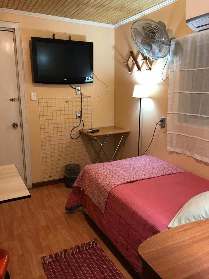 Hostal Las Condes Familiar Сантьяго Екстер'єр фото